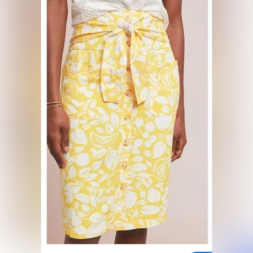Anthropologie Yellow and White Floral Pencil skirt sz 10